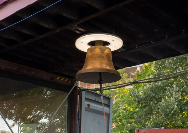 referenz-friedensglocke-werksviertel-bild-01-alex-scharf