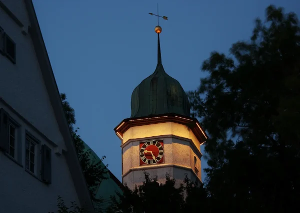 referenz-kirchturm-und-gemeindehaus-gerstetten-bild-02-licht.studio