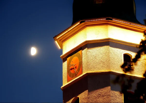 referenz-kirchturm-und-gemeindehaus-gerstetten-bild-04-licht.studio